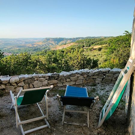 La Casa Dalle Finestre Blu Abbateggio 外观 照片