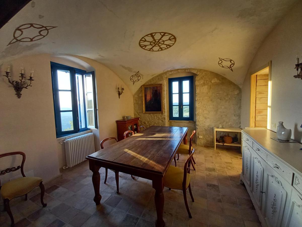 La Casa Dalle Finestre Blu Abbateggio 外观 照片
